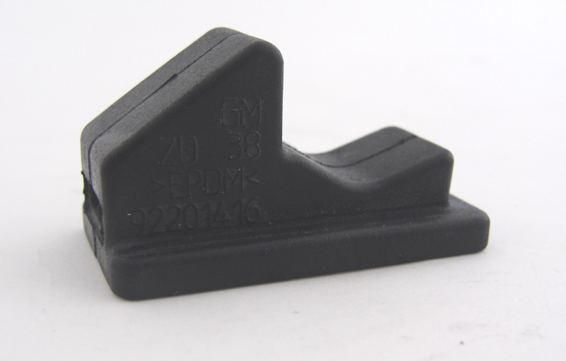 04-06 GTO Glovebox Door Lid Bumper