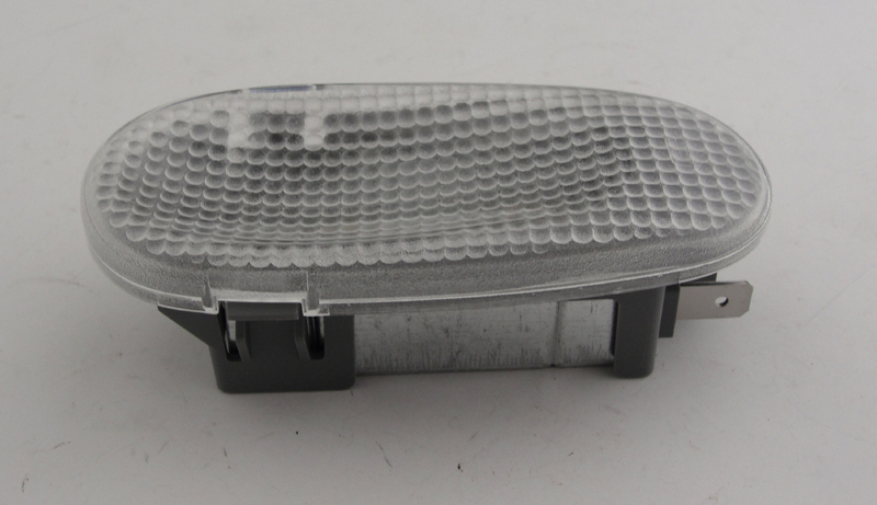 04-06 GTO Door Panel Light Lens REPRO